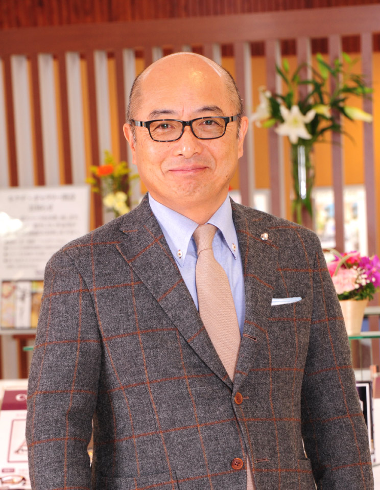 キクチめがね宇土シティモール店会長　菊池秀昭